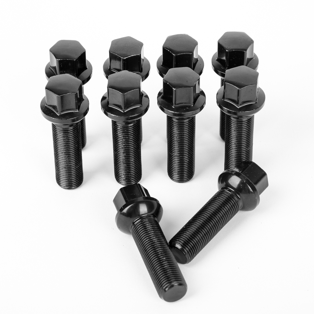 Болт 20143 сфера 15x1,25 чёрный HEX 17 45 мм