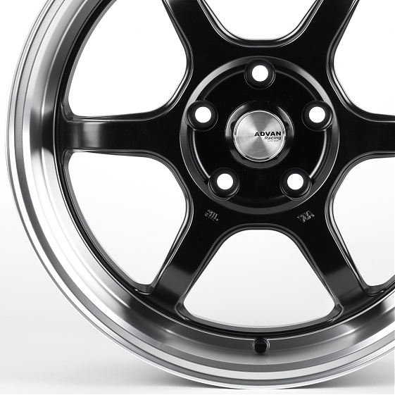 Литые диски 82246 Advan FC006-CT478 17 J7.5 ET38 5x114.3 73.1 чёрный матовый + полированный обод: Фото 2