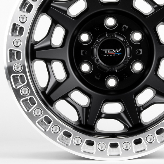 Литые диски 80901 TCW 2628-DS185 17 J9 ET-15 6x139.7 110.1 чёрный матовый + полированный обод: Фото 2