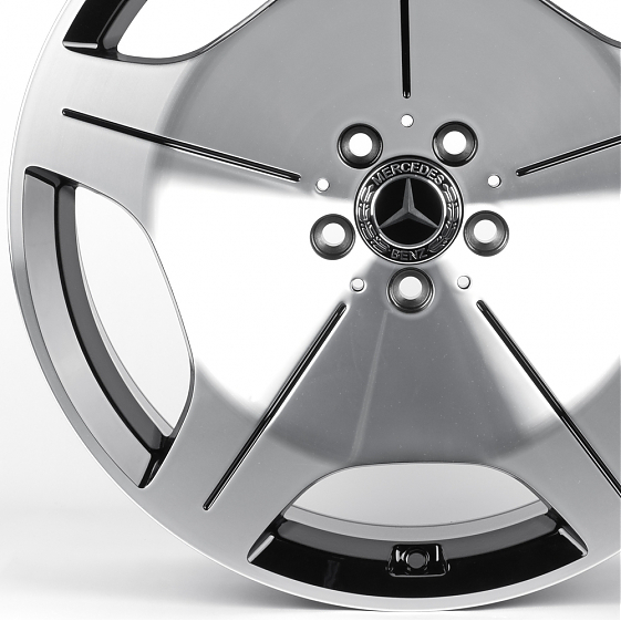 Литые диски 82058 Mercedes-Benz IVF-3069-SF100 20 J8.5 ET36 5x112 66.5 чёрный + полированные спицы: Фото 2