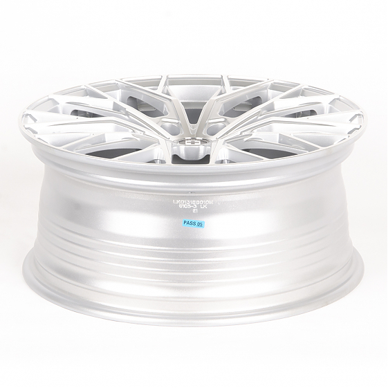 Литые диски 80703 HRE LK013-FG441 18 J8 ET35 5x114.3 73.1 серебро + полированные спицы: Фото 7