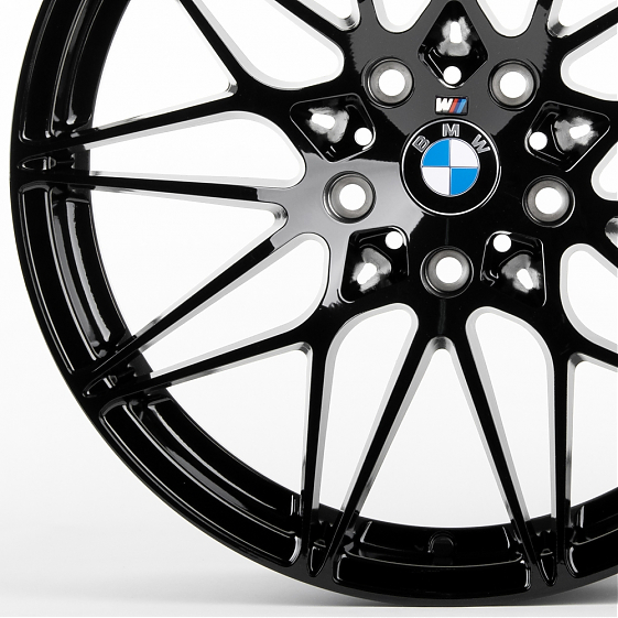 Литые диски 81085 BMW F0231-CS242 18 J8 ET35 5x120 72.6 чёрный глянцевый: Фото 2