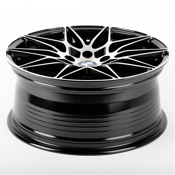 Литые диски 81084 BMW F0231-CS242 18 J8 ET35 5x112 66.6 чёрный глянцевый + полированные спицы: Фото 7