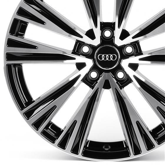 Литые диски 82365 Audi IVF993 18 J8 ET35 5x112 66.45 чёрный глянцевый + полированные спицы: Фото 2