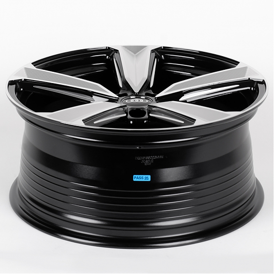 Литые диски 81061 Audi DQ018-SB393 18 J8 ET35 5x112 66.6 чёрный глянцевый + полированные спицы: Фото 7