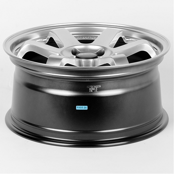 Литые диски 80583 Rays E500-SL043 17 J8 ET35 5x114.3 73.1 серебро тёмное: Фото 7