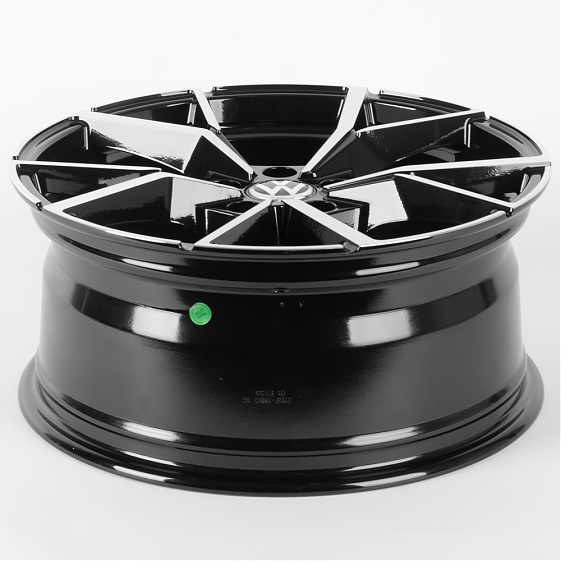Литые диски 82370 Volkswagen IVF3112 19 J8 ET38 5x112 57.1 чёрный глянцевый + полированные спицы: Фото 7