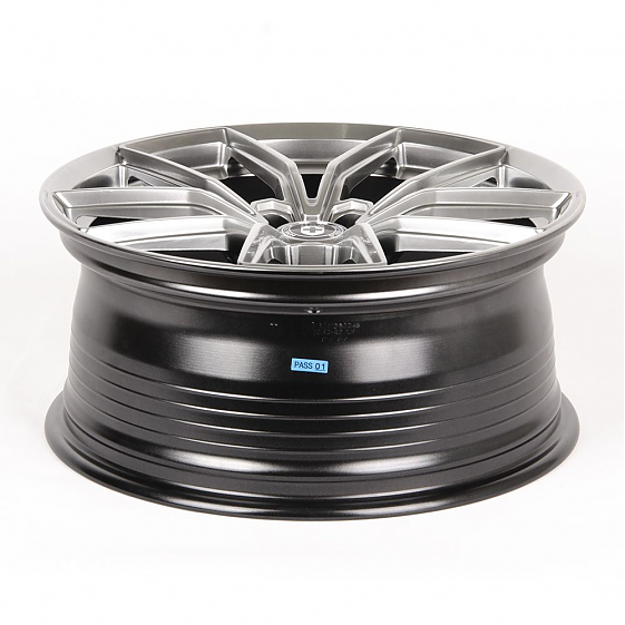 Литые диски 80639 HRE LK027-FG441 18 J8 ET35 5x114.3 73.1 серебро тёмное: Фото 7