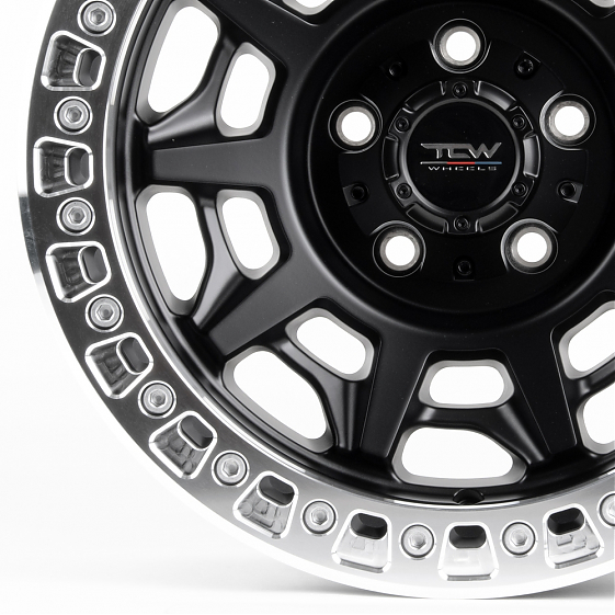 Литые диски 81212 TCW 2628 17 J9 ET-32 5x127 71.5 чёрный матовый + полированный обод: Фото 2