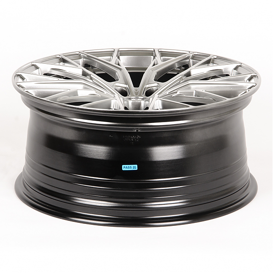 Литые диски 80704 HRE LK013-DS204 19 J8.5 ET35 5x114.3 73.1 серебро тёмное: Фото 7