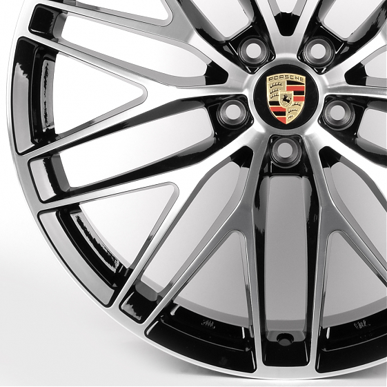 Литые диски 81857 Porsche IVF-3086-CT524 20 J9 ET26 5x112 66.5 чёрный глянцевый + полированные спицы: Фото 2